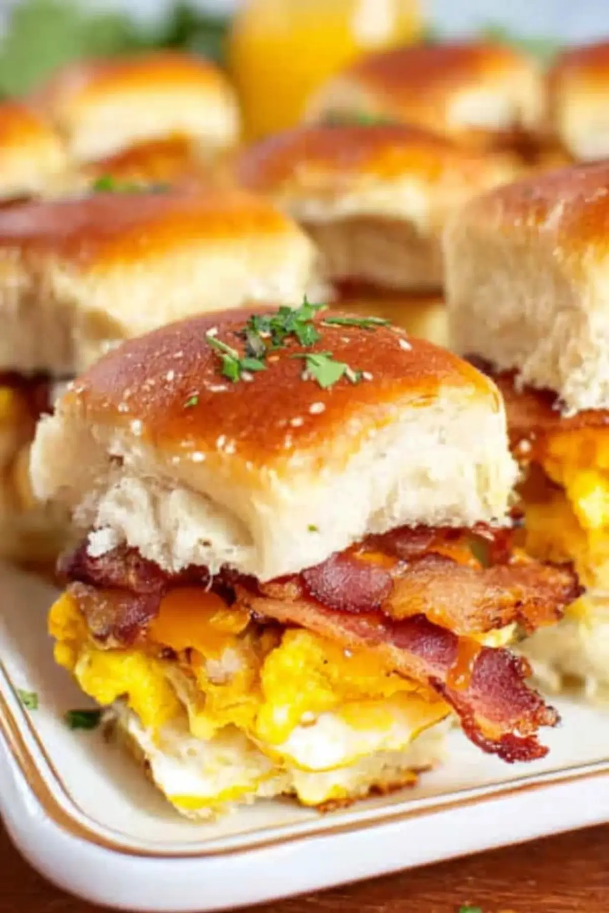 Crack Breakfast Sliders