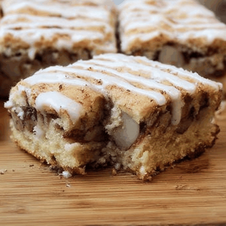 Apple Cinnamon Sheet Cake –  Easy  Fall Dessert Idea