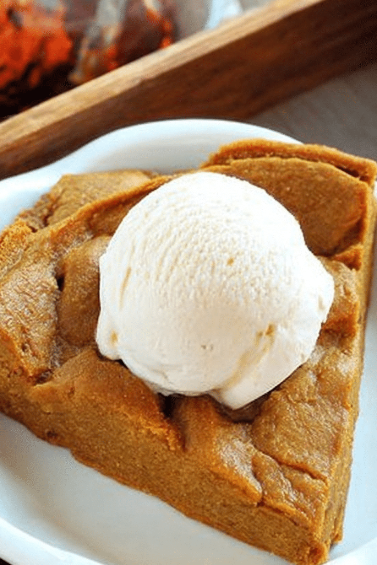 Crustless Pumpkin Pie recipe with creamy filling and healthy ingredients