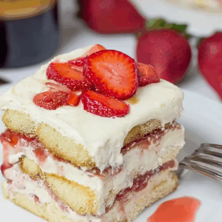 Strawberry Tiramisu: Easy Summer Dessert