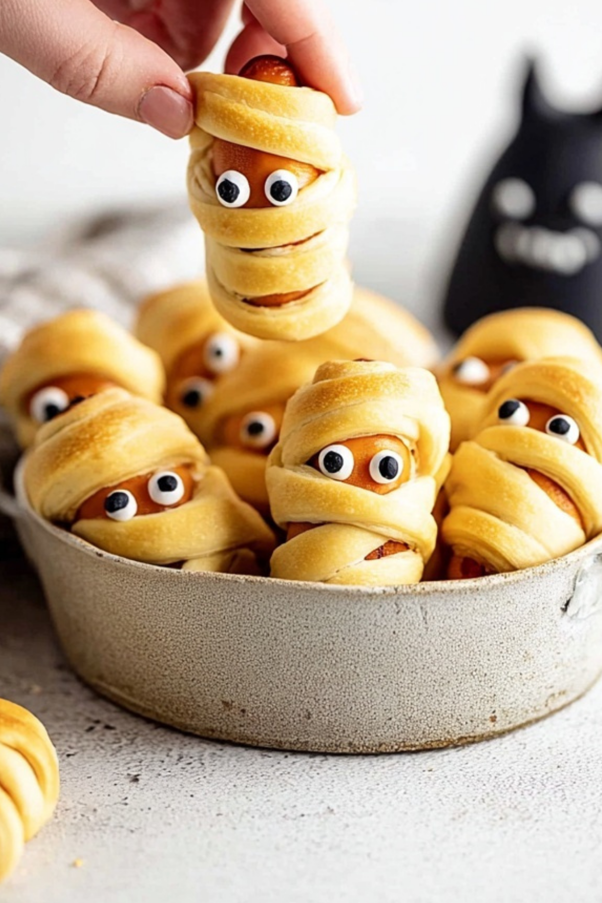 Mummy Pigs in a Blanket Halloween recipe