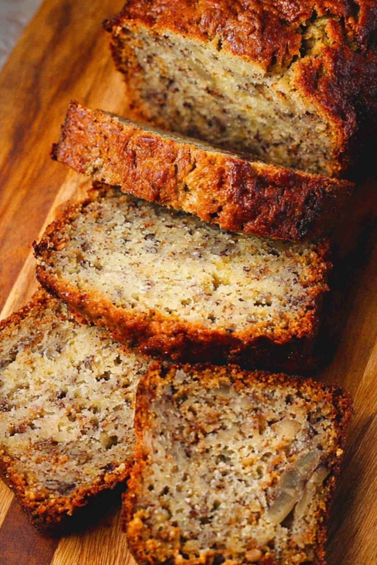 Best Moist Banana Bread - Soft and Flavorful Loaf