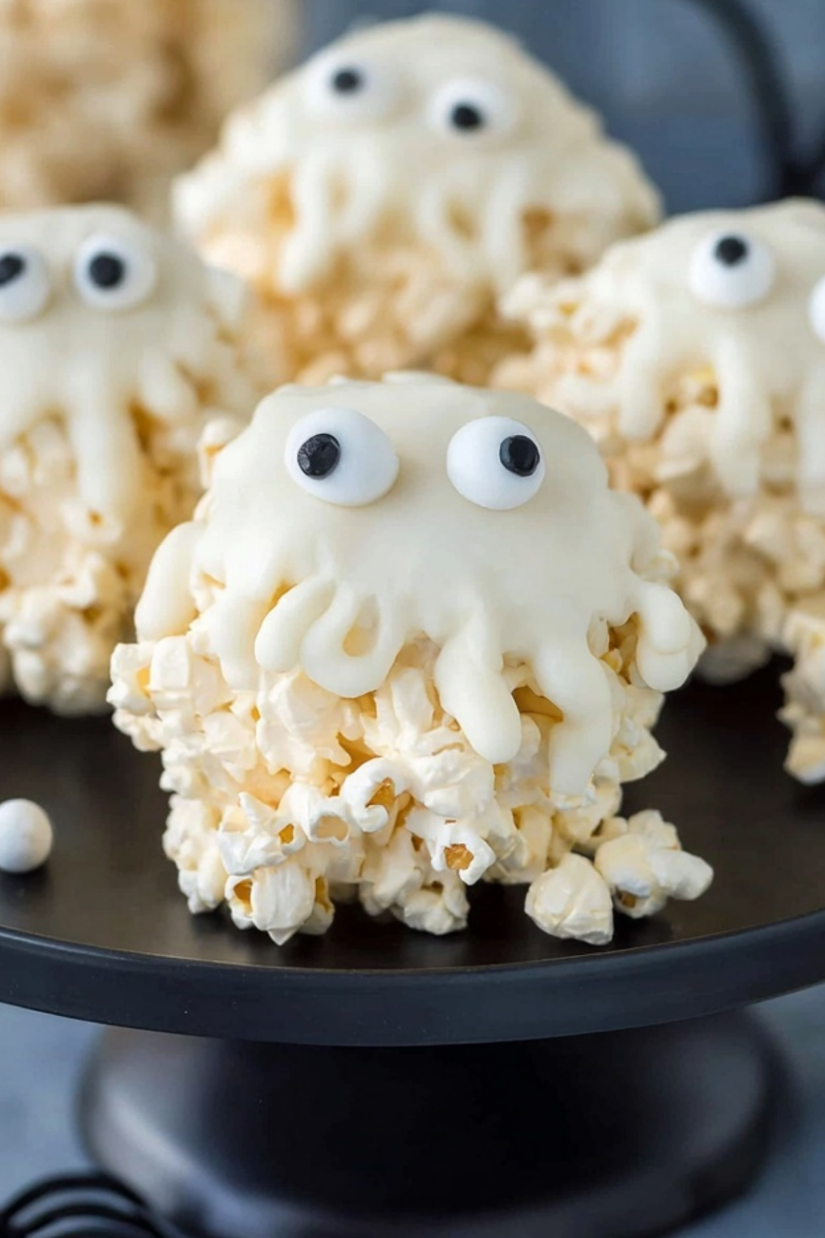 Ghost Marshmallow Popcorn Balls for Halloween party
