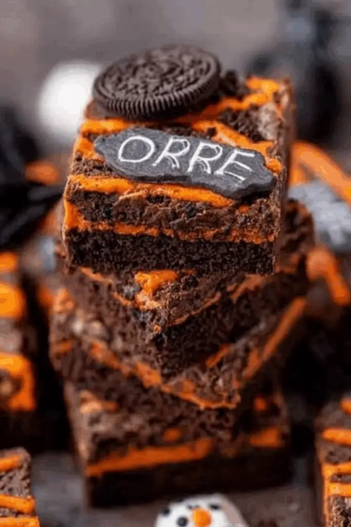 Halloween Oreo brownies with orange-filling cookies