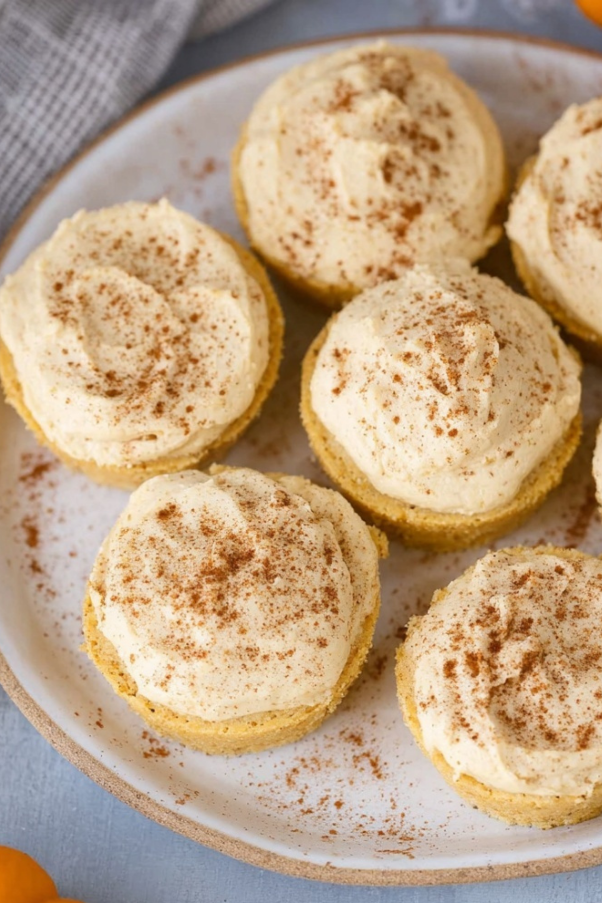 Healthy Pumpkin Cheesecakes with almond flour crust