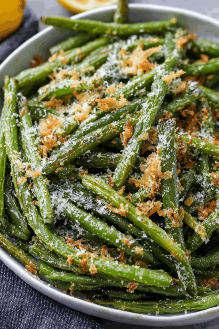 Crispy Garlic Parmesan Roasted Green Beans