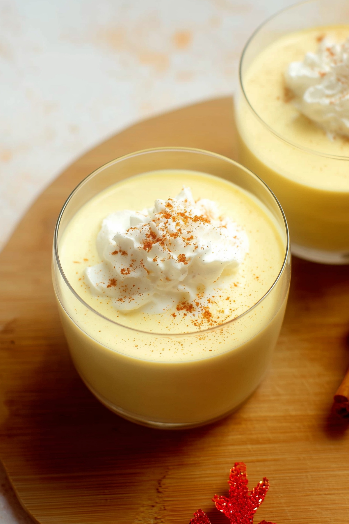 Creamy Homemade Eggnog – Easy Holiday Recipe - ZazaCook