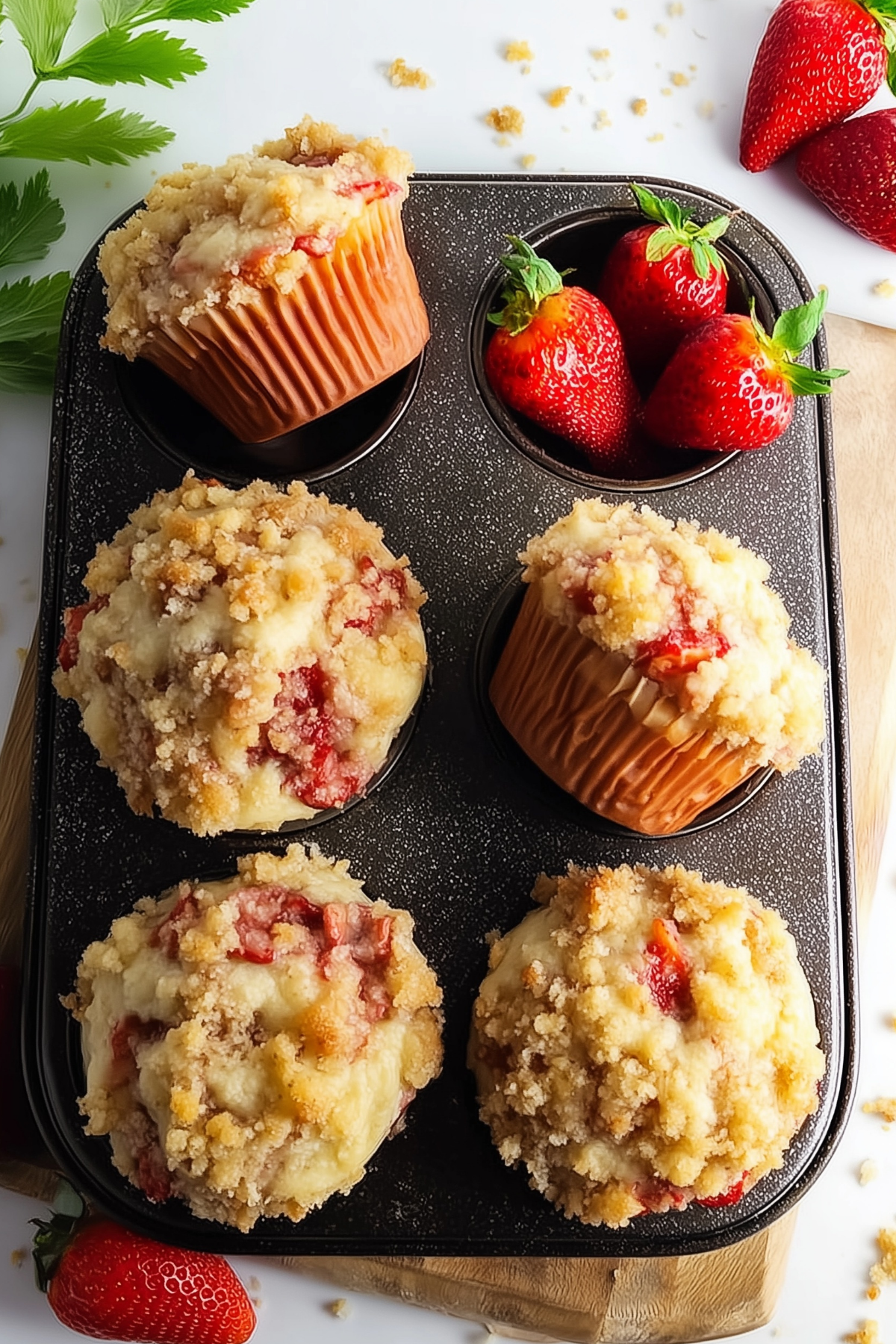 Fresh homemade Strawberry Streusel Muffins with crumb topping